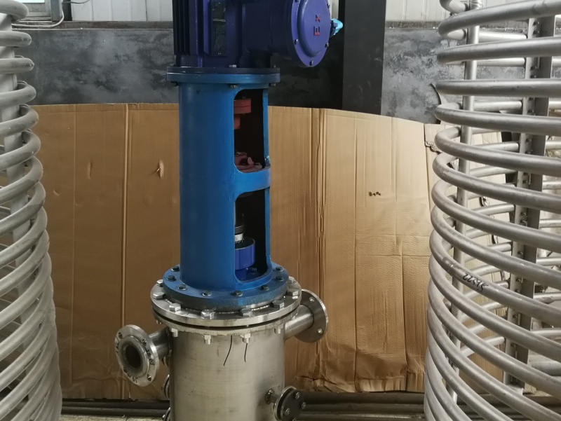 鎳鋼復(fù)合反應(yīng)釜